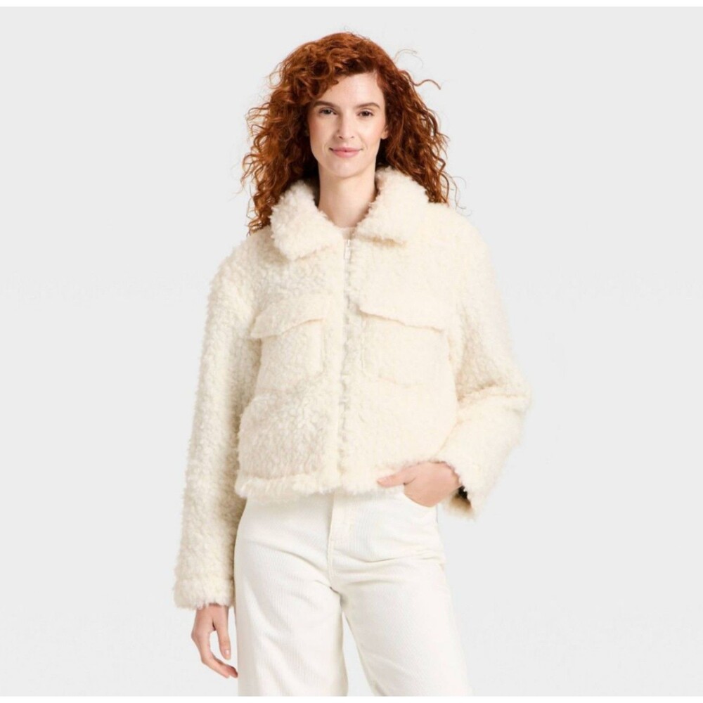 Women's Universal Thread Cozy Faux Shearling Jacket Cream Small